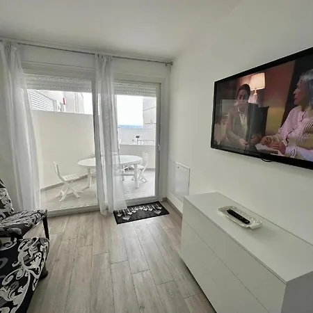 Alba Flat