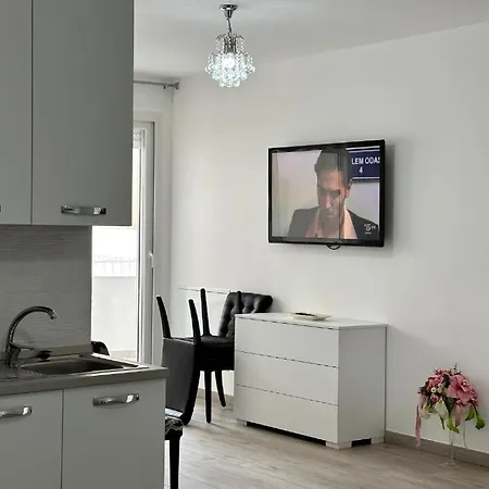 Alba Flat Apartment *